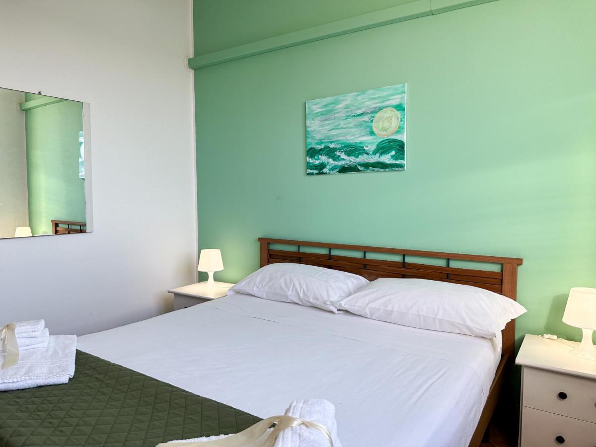 Apartment Calauriia *