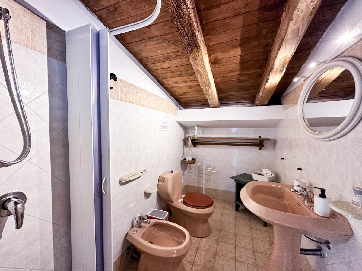Calauriia Apartment *
